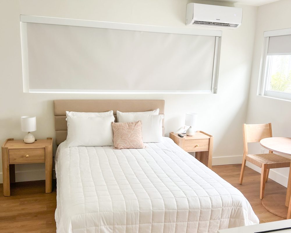 Boutique hotel Standard Room with kitchenette at Tiana Beach Inn in Hollywood Beach